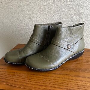 Clarks Olive Green Leather Ashland Pine Button Strap Ankle Boot
